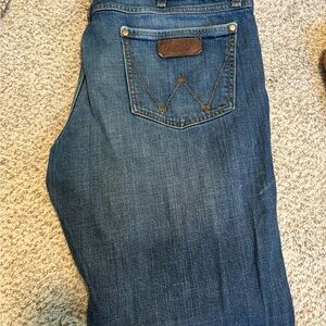 Men’s Blue Wrangler Jeans
